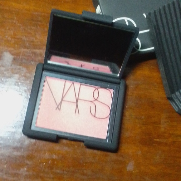 NARS Other - NARS Blush in Elegant Black Case